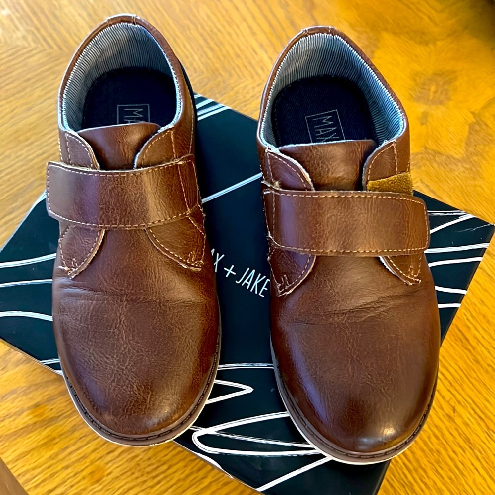 Max + Jake Ollie Oxford , Kids size 12m brown and black color